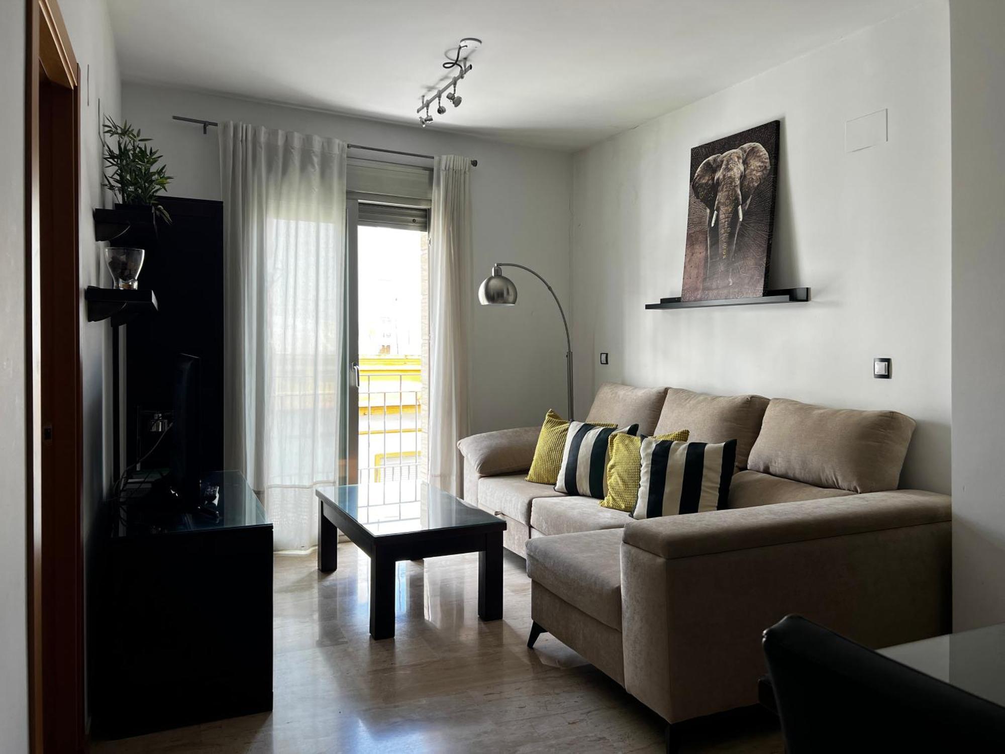 Suite Apartment City Center - Aloha Sevilla — Photos 2